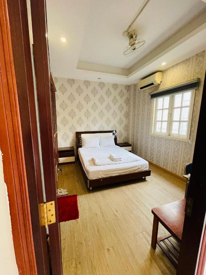 Hotel Quynh Anh Ho Chi Minh City Exterior photo